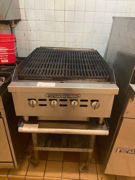 1382 2nd Avenue, Unit RETAIL Manhattan, NY 10021 - Photo 4 of 5