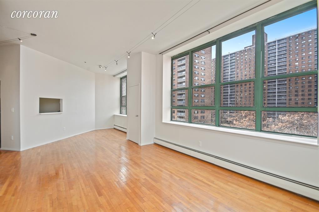 372 Dekalb Avenue, Unit 6J Brooklyn, NY 11205 - Photo 7 of 11