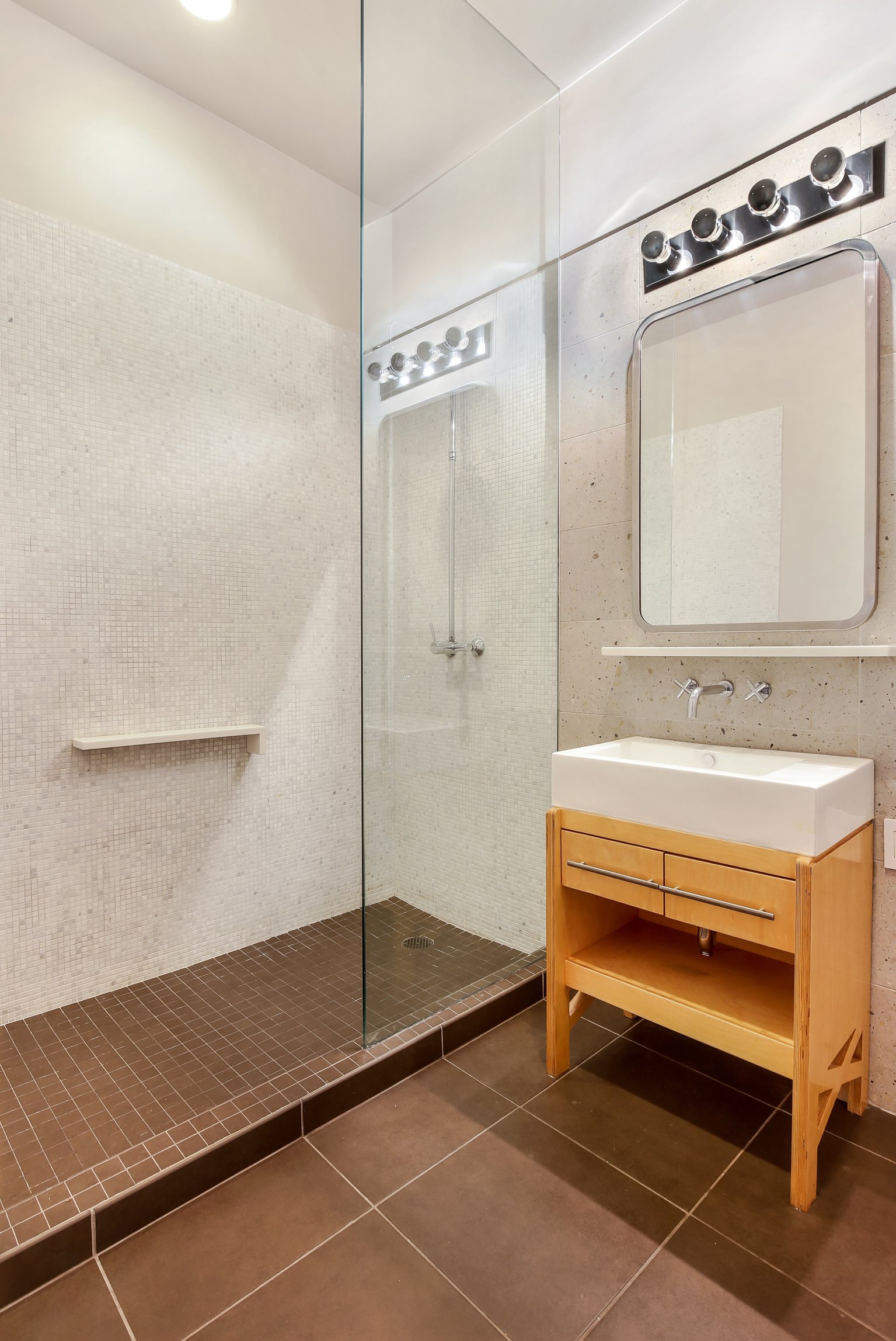 27-28 Thomson Avenue, Unit 606 Queens, NY 11101 - Photo 11 of 21