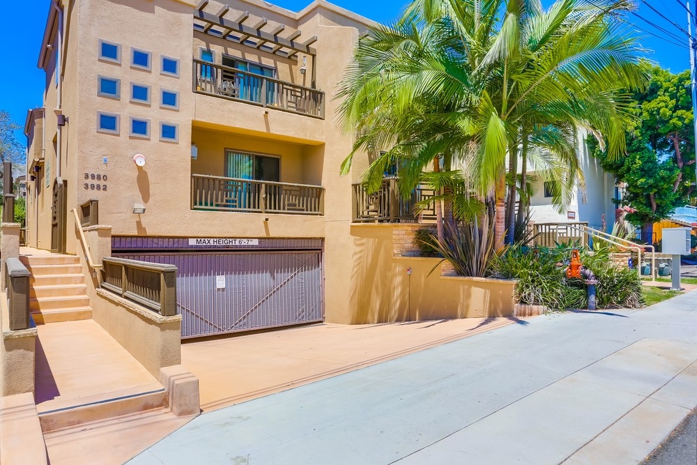 3986 Riviera Drive San Diego, CA 92109 - Photo 2 of 25