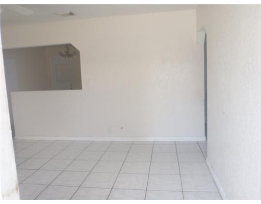 121 Allen Road Hollywood, FL 33023 - Photo 10 of 20