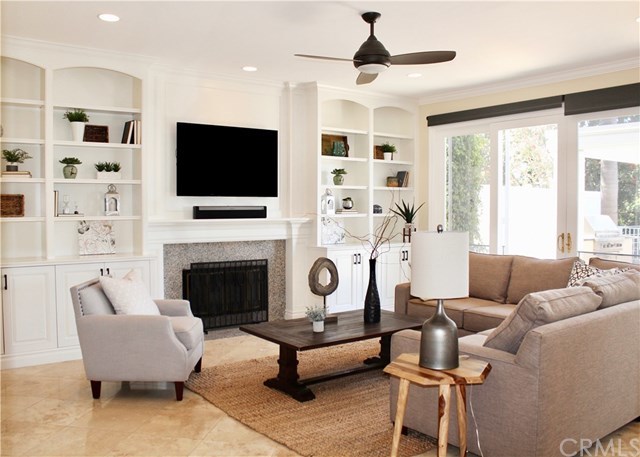 7 Hillsborough Newport Beach, CA 92660 - Photo 1 of 32