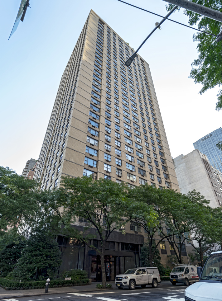 The Regent 45 W 60th St, Manhattan, NY 10023 - Photo 1 of 3