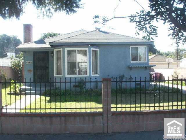 264 West 68th Street Long Beach, CA 90805 - Photo 1 of 1 Front of the home