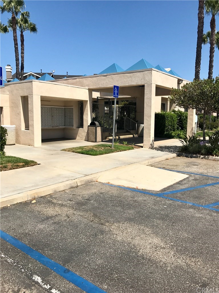 23306 Colony Park Drive Carson, CA 90745 - Photo 7 of 48