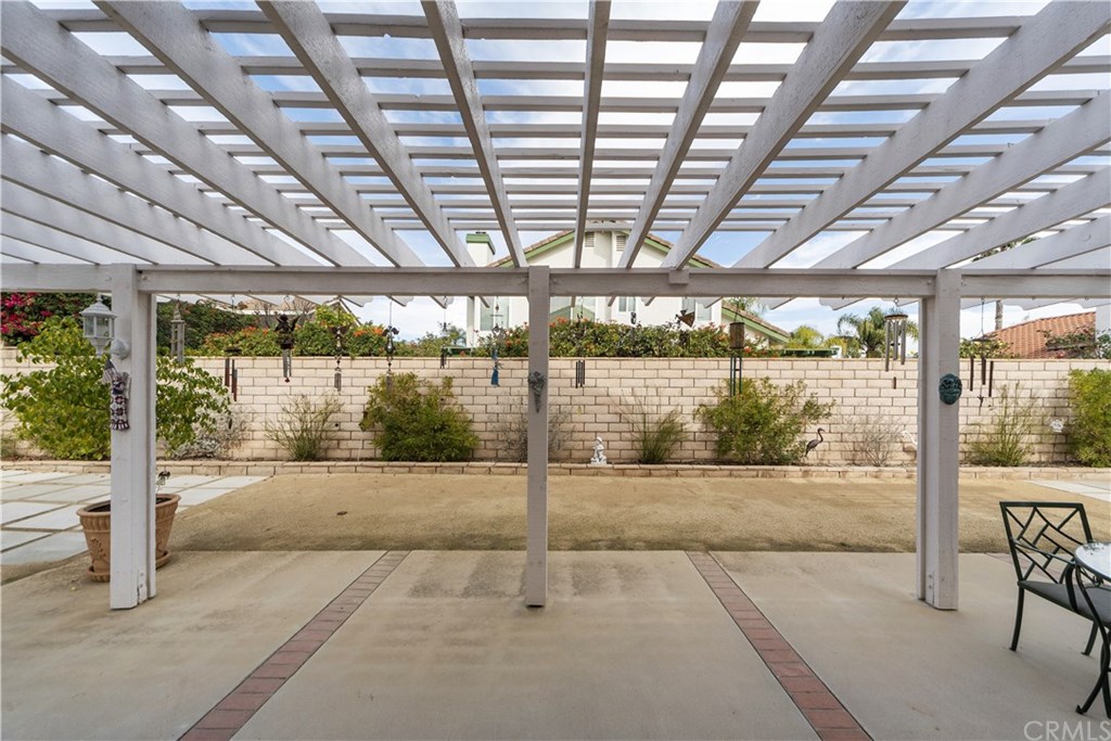 136 Sandpoint Lane Riverside, CA 92506 - Photo 29 of 35