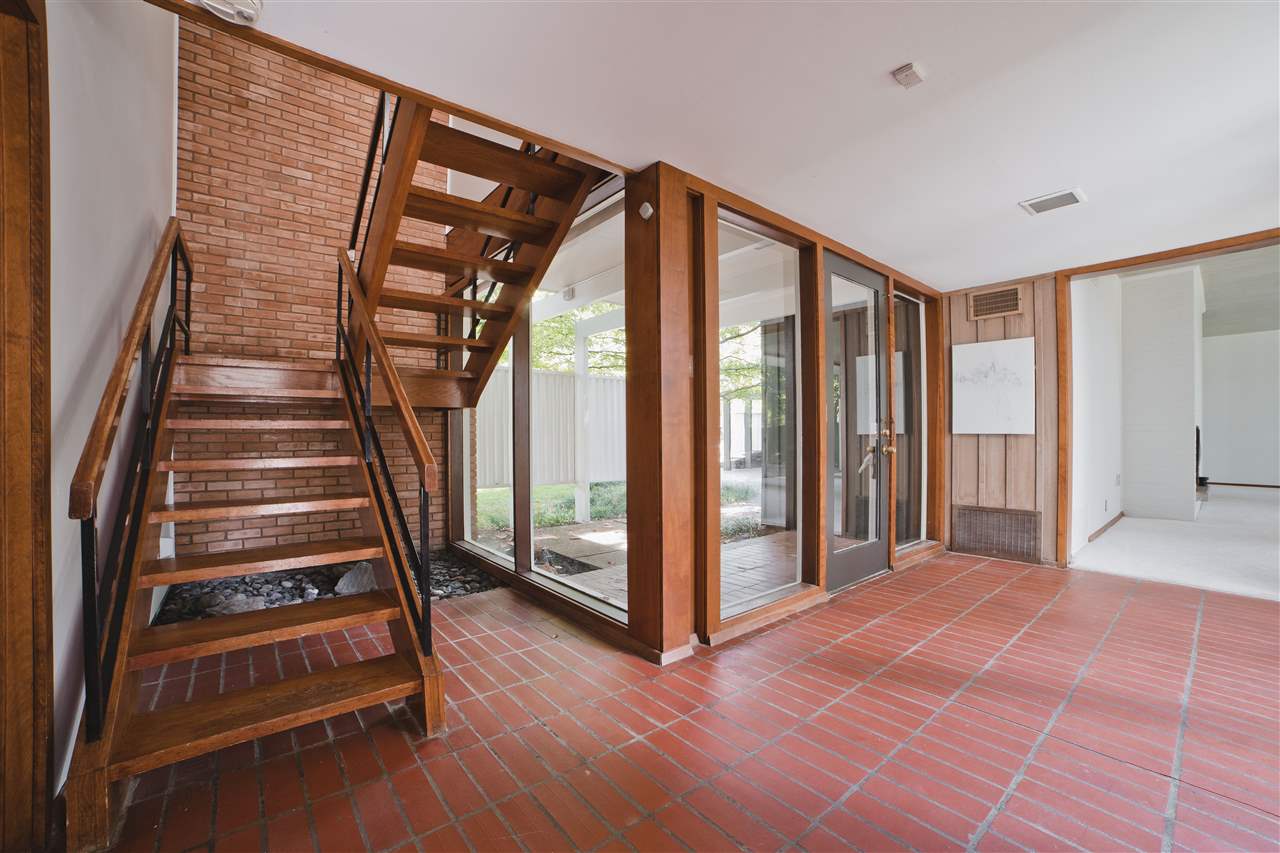 711 South Perkins Road Memphis, TN 38117 - Photo 3 of 25 Gallery Image 3