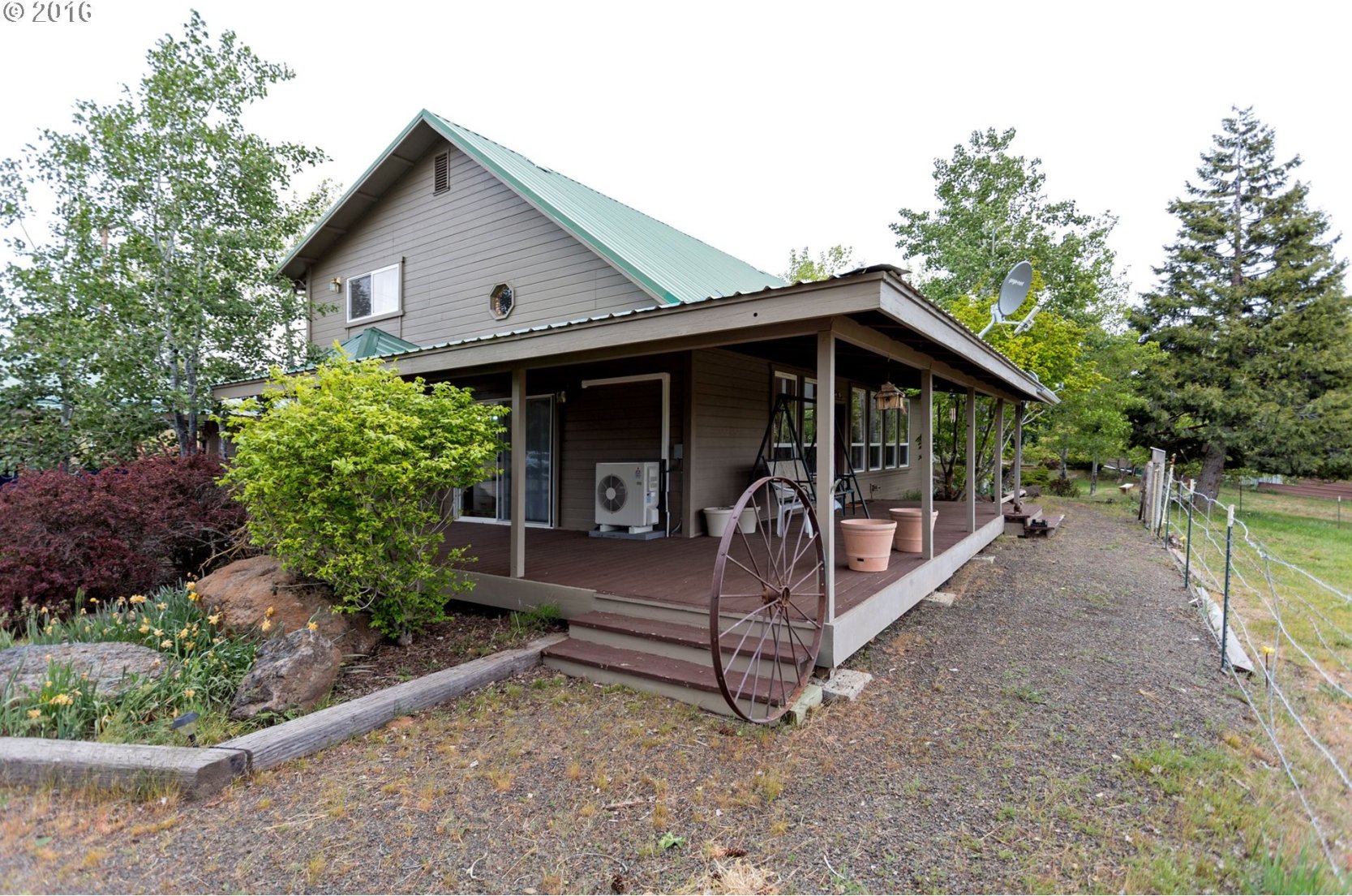 628 Woodland Road Goldendale, WA 98620 - Photo 2 of 31 Gallery Image 2