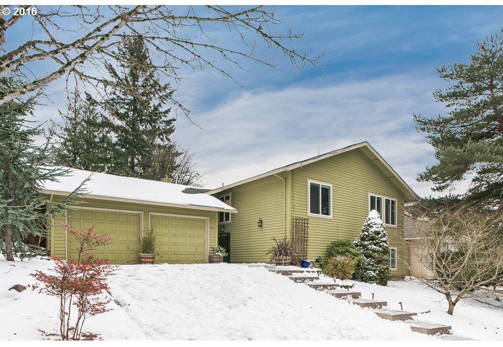 2230 Southwest 106th Place Portland, OR 97225 - Photo 19 of 21