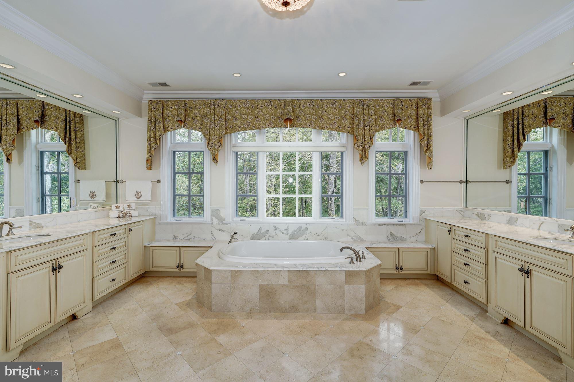 11809 Centurion Way Potomac, MD 20854 - Photo 16 of 30