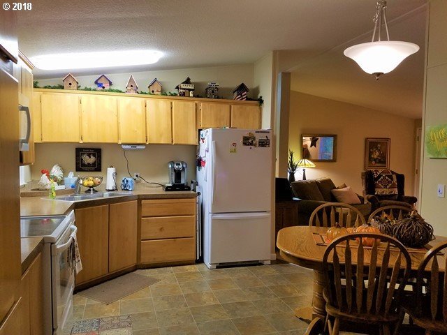 37600 Sunset Street, Unit SP 2 Sandy, OR 97055 - Photo 12 of 32 Gallery Image 12