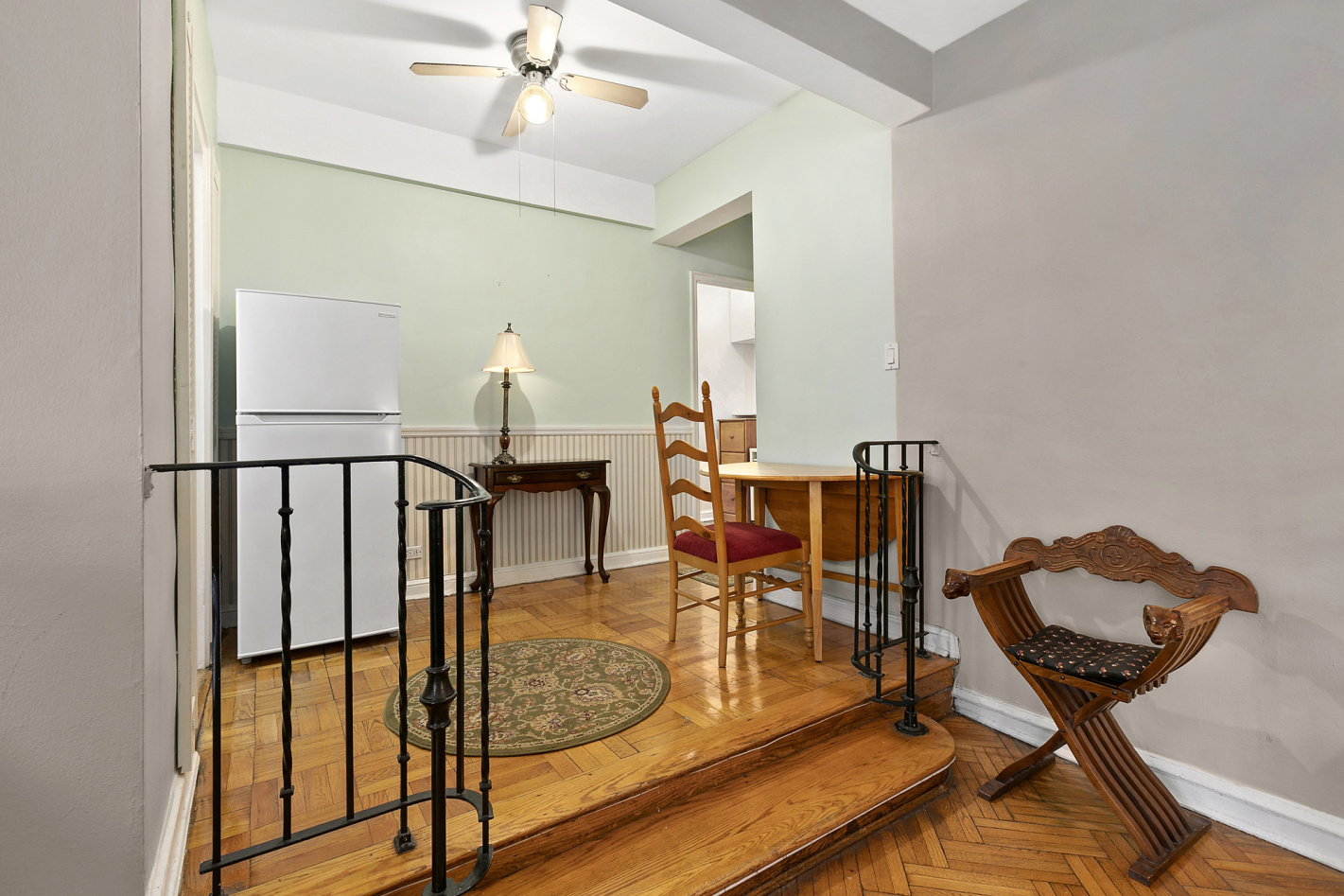 333 West 57th Street, Unit 503 Manhattan, NY 10019 - Photo 3 of 12