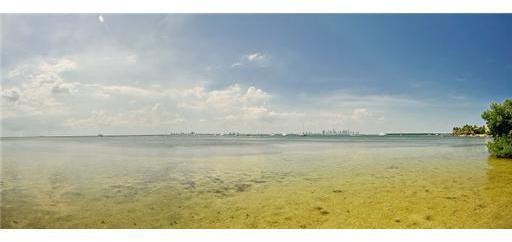 820 Mashta Place Key Biscayne, FL 33149 - Photo 2 of 9