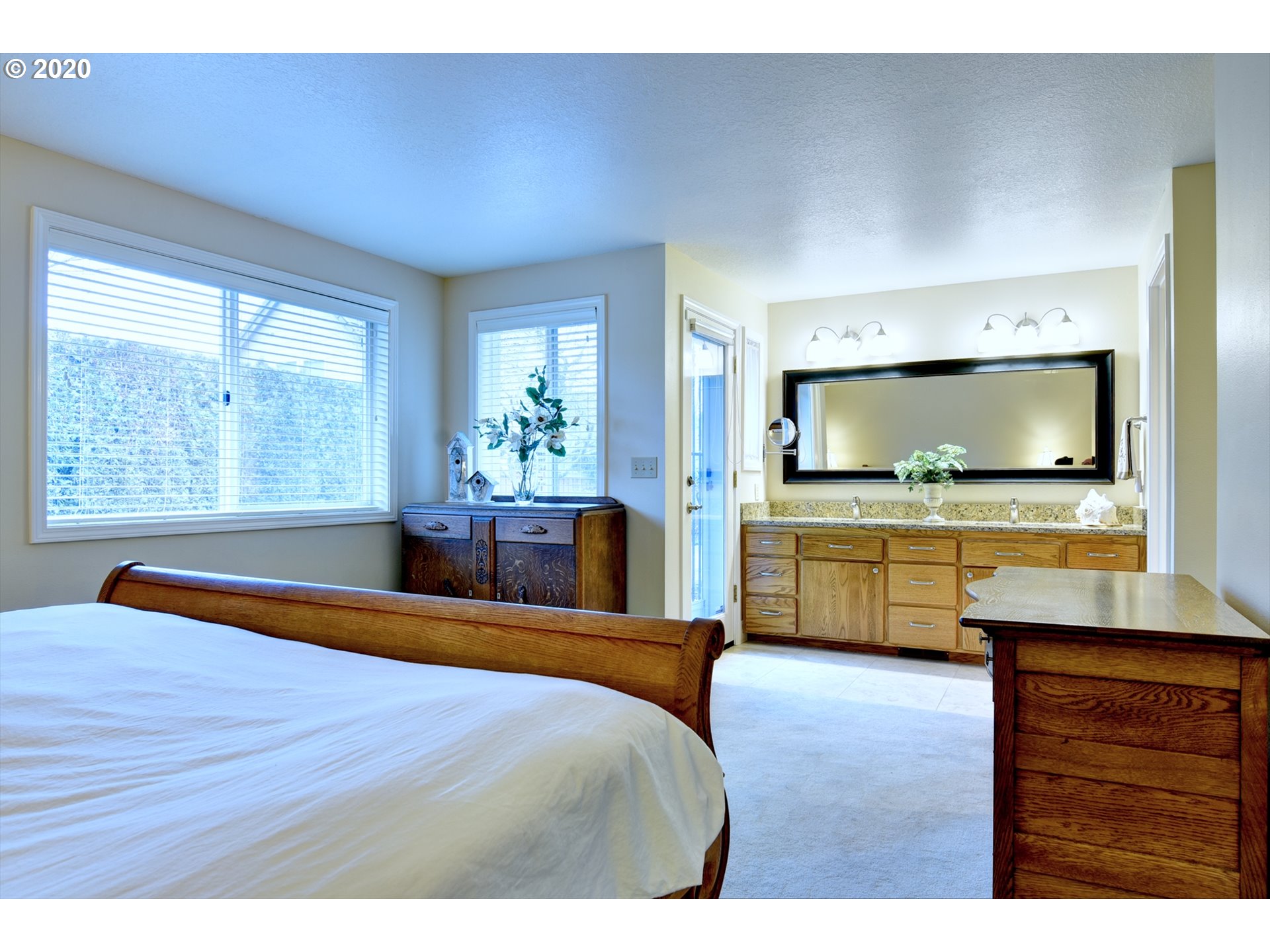 2155 Ridgeway Drive Eugene, OR 97401 - Photo 20 of 29 Gallery Image 20