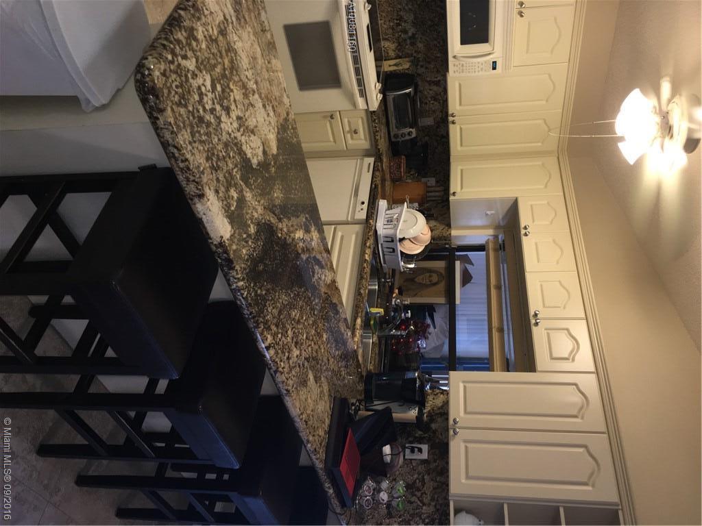 13005 Southwest 90th Court Miami, FL 33176 - Photo 6 of 17