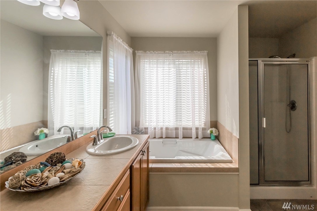 18324 38th Avenue Southeast Bothell, WA 98012 - Photo 18 of 23 Gallery Image 18