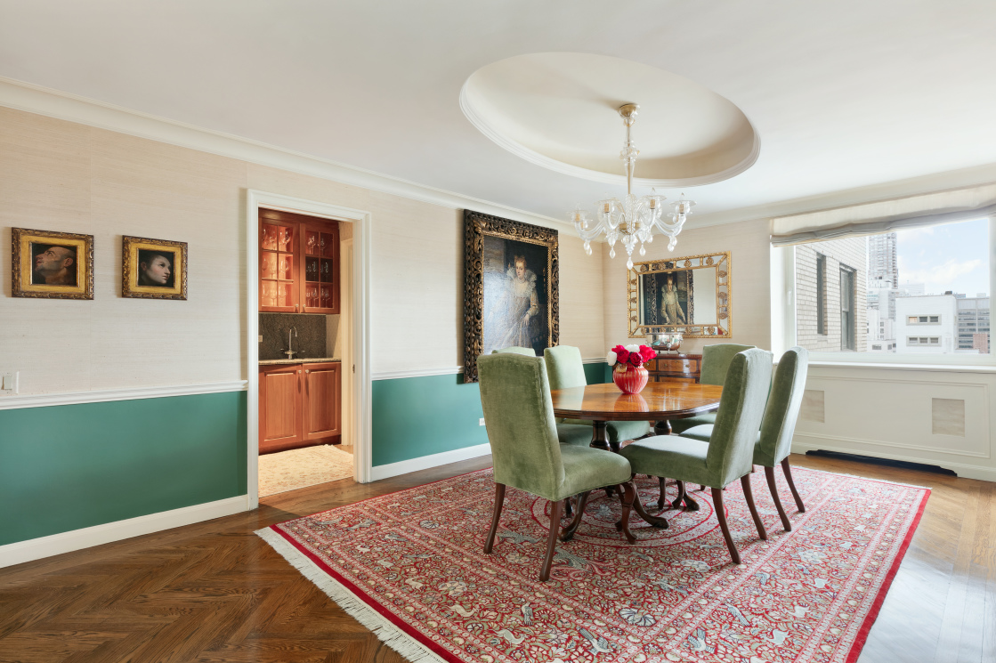 860 5th Avenue, Unit 20A Manhattan, NY 10065 - Photo 3 of 13