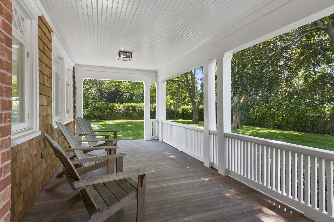 62 Dunemere Lane East Hampton, NY 11937 - Photo 3 of 20