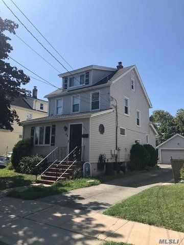 29 Everett Street Lynbrook, NY 11563 - Photo 1 of 1 Front Of House