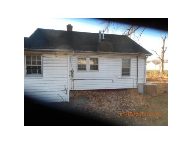 1190 Norris Road Memphis, TN 38106 - Photo 3 of 5