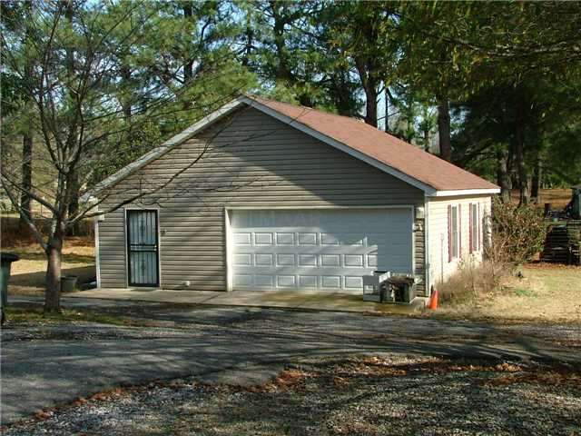 1900 Fite Road Memphis, TN 38127 - Photo 6 of 12 Double Garage/Storage Building with electricity.