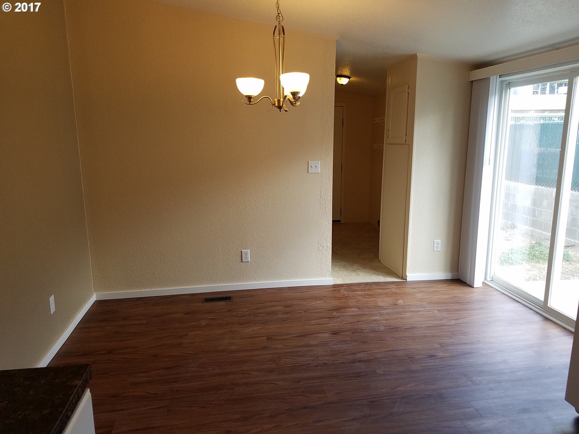 708 Southwest Runnion Avenue Pendleton, OR 97801 - Photo 11 of 20