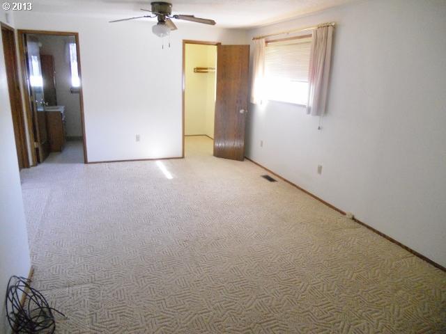1638 Sallal Road Woodburn, OR 97071 - Photo 7 of 7 Gallery Image 7