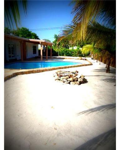19299 Southwest 92nd Road Cutler Bay, FL 33157 - Photo 13 of 17