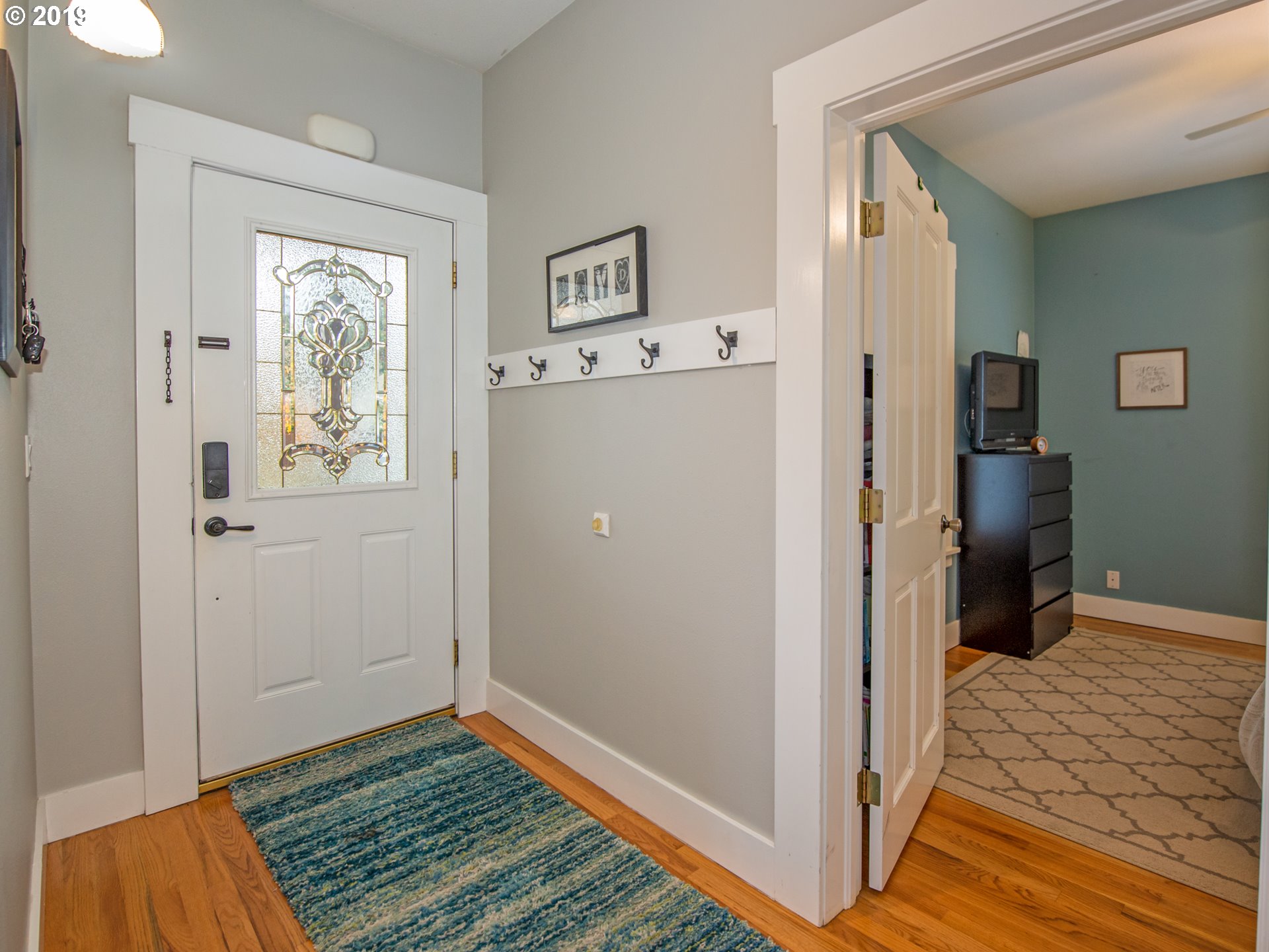 546 7th Street Springfield, OR 97477 - Photo 17 of 29