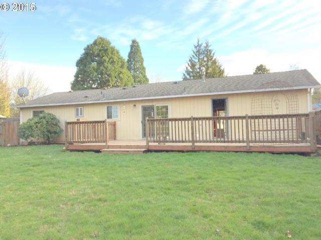 19645 Southwest Shire Court Aloha, OR 97003 - Photo 5 of 13 Gallery Image 5