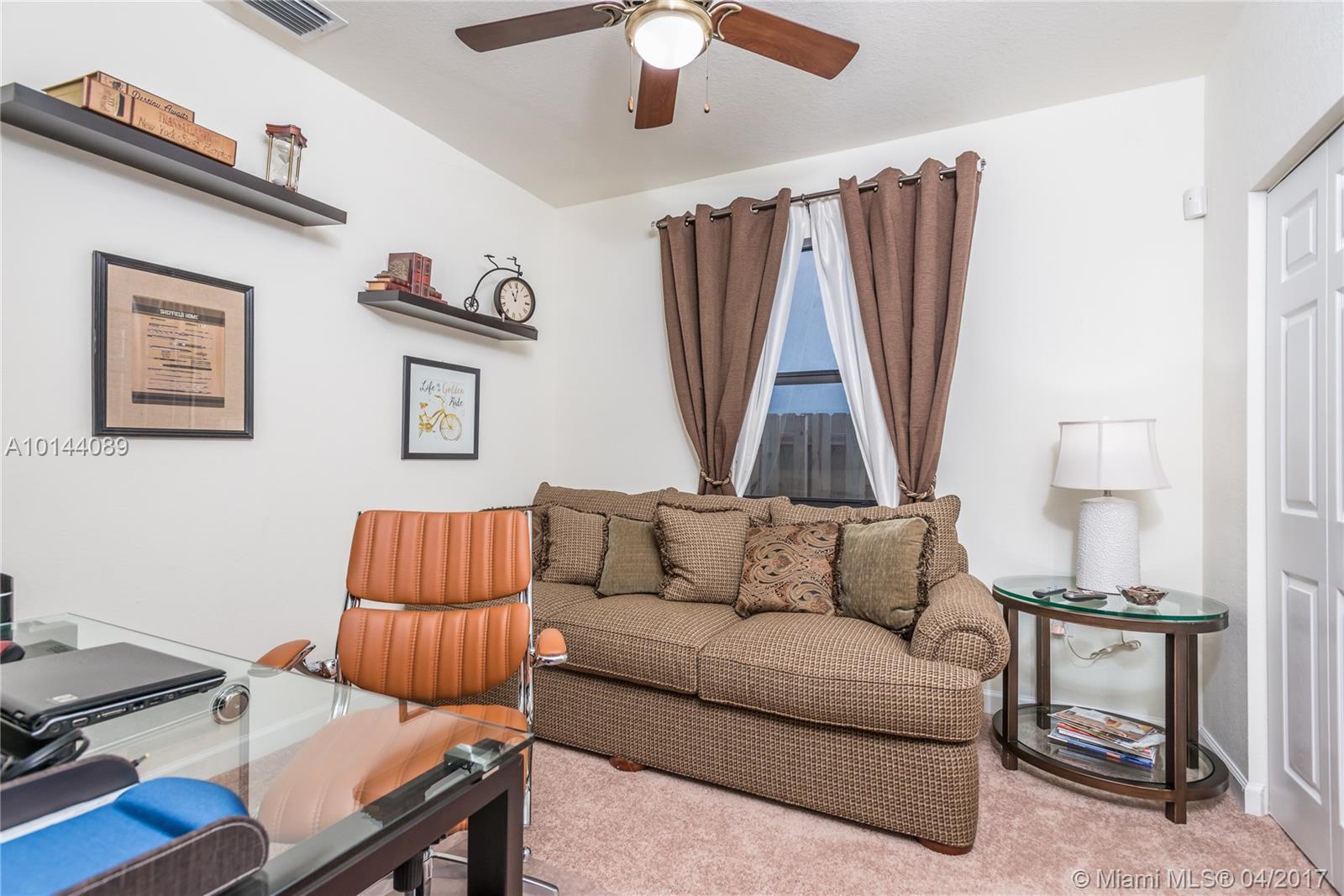 11611 Southwest 151st Place Miami, FL 33196 - Photo 14 of 24 Gallery Image 14