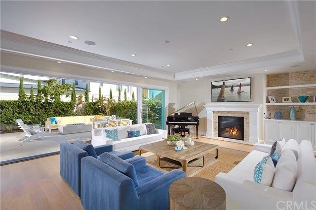 $4,160,000 | 2000 Kings Road, Newport Beach, CA 92663