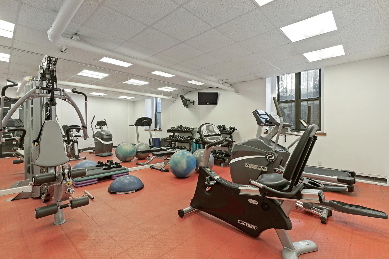 340 West 19th Street, Unit 14 Manhattan, NY 10011 - Photo 9 of 10