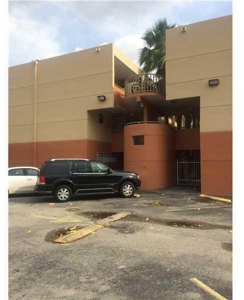 5 Olive Drive, Unit 7 Hialeah, FL 33010 - Photo 4 of 4