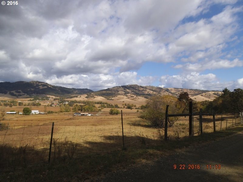 2420 Happy Valley Road Roseburg, OR 97471 - Photo 31 of 31 Gallery Image 31
