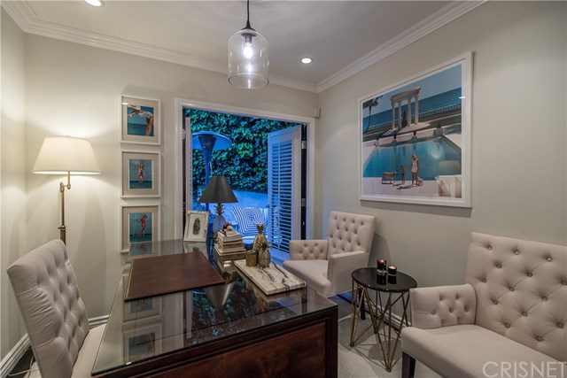 8809 Evanview Drive Los Angeles, CA 90069 - Photo 11 of 46