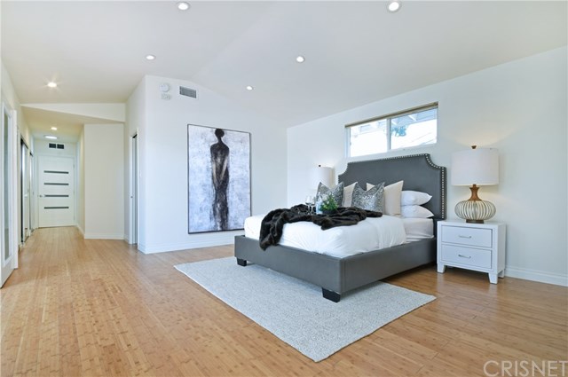 4406 Coronet Drive Encino, CA 91316 - Photo 17 of 44