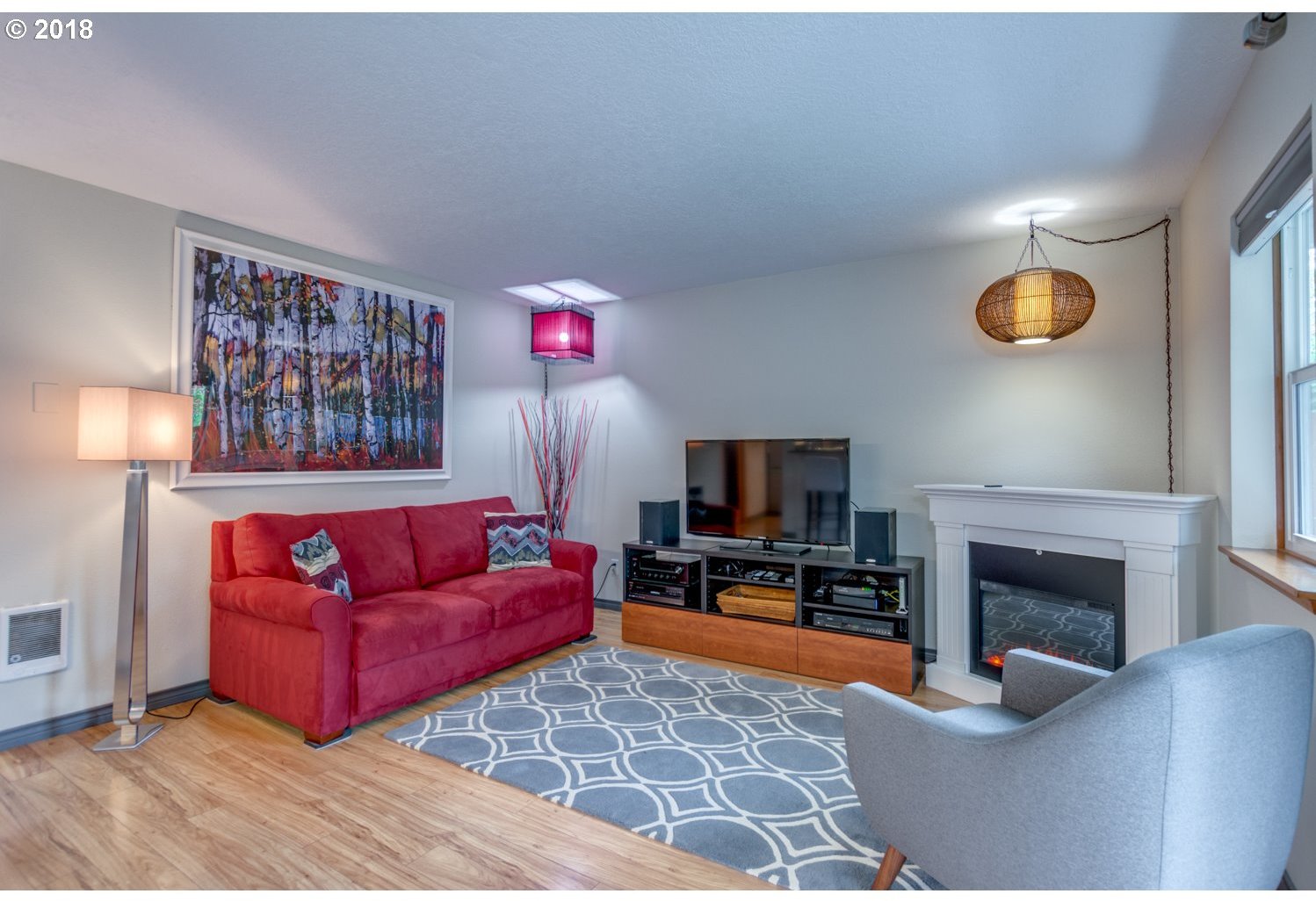 12433 Southeast Caruthers Street Portland, OR 97233 - Photo 11 of 32