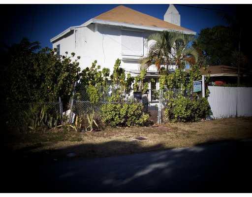 3427 Frow Avenue Coconut Grove, FL 33133 - Photo 1 of 3