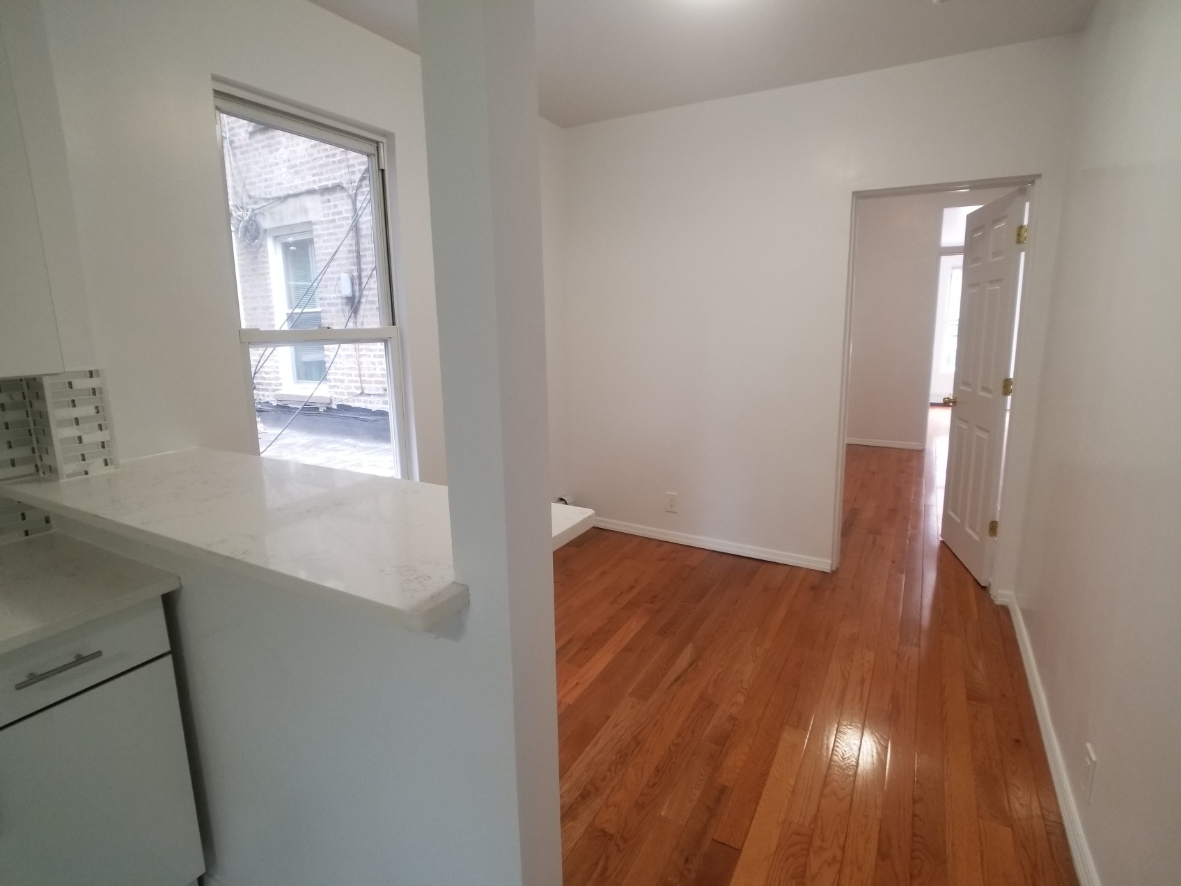 1011 Manhattan Avenue, Unit 2R Brooklyn, NY 11222 - Photo 5 of 9