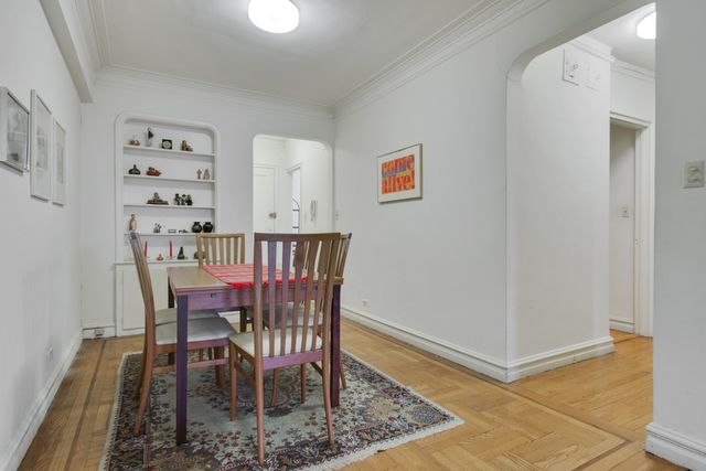 $815,000 | 730 Fort Washington Avenue, Unit 4N | Hudson Heights