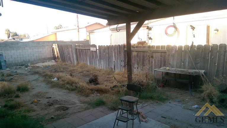 601 Pacheco Road, Unit 1 Bakersfield, CA 93307 - Photo 15 of 19