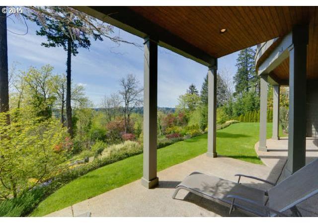 11609 Southwest Military Road Portland, OR 97219 - Photo 12 of 16 Gallery Image 12