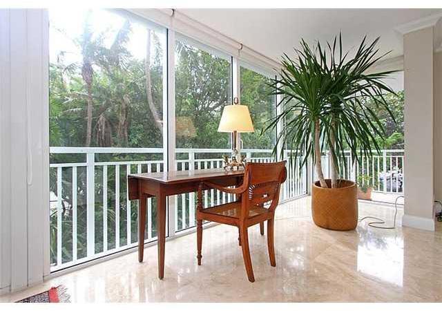 605 Ocean Drive, Unit 2M Key Biscayne, FL 33149 - Photo 3 of 19
