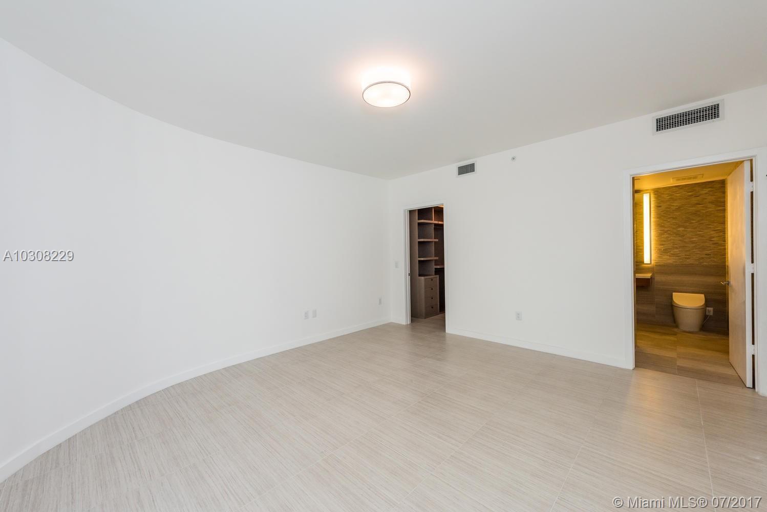 1 Collins Avenue, Unit 108 Miami Beach, FL 33139 - Photo 15 of 34