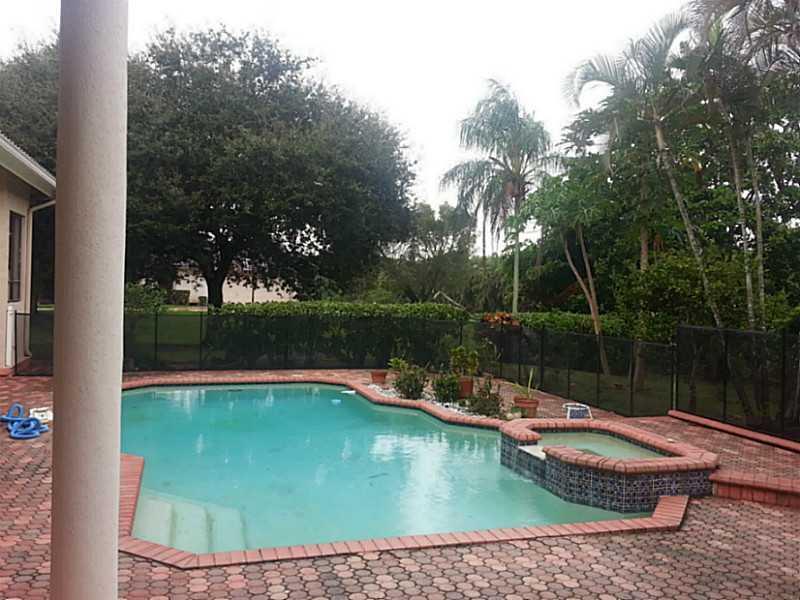 8667 Sawpine Road Delray Beach, FL 33446 - Photo 8 of 10 Gallery Image 8