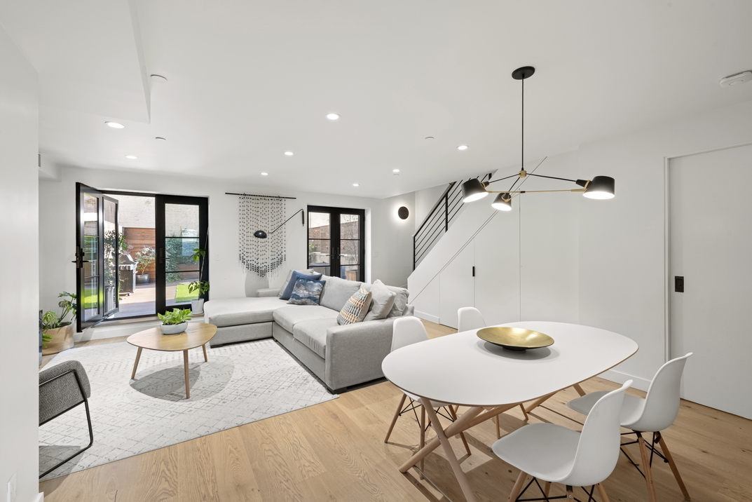 170 Broadway, Unit 1B Brooklyn, NY 11211 - Photo 4 of 17