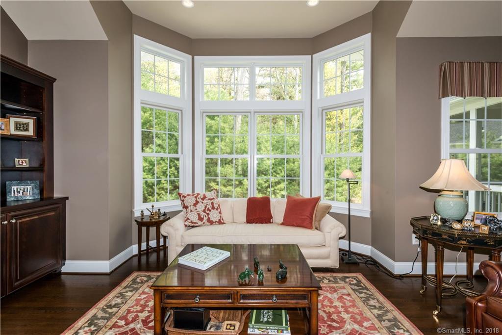39 Bantry Road, Unit 39 Simsbury, CT 06070 - Photo 7 of 36 Gallery Image 7