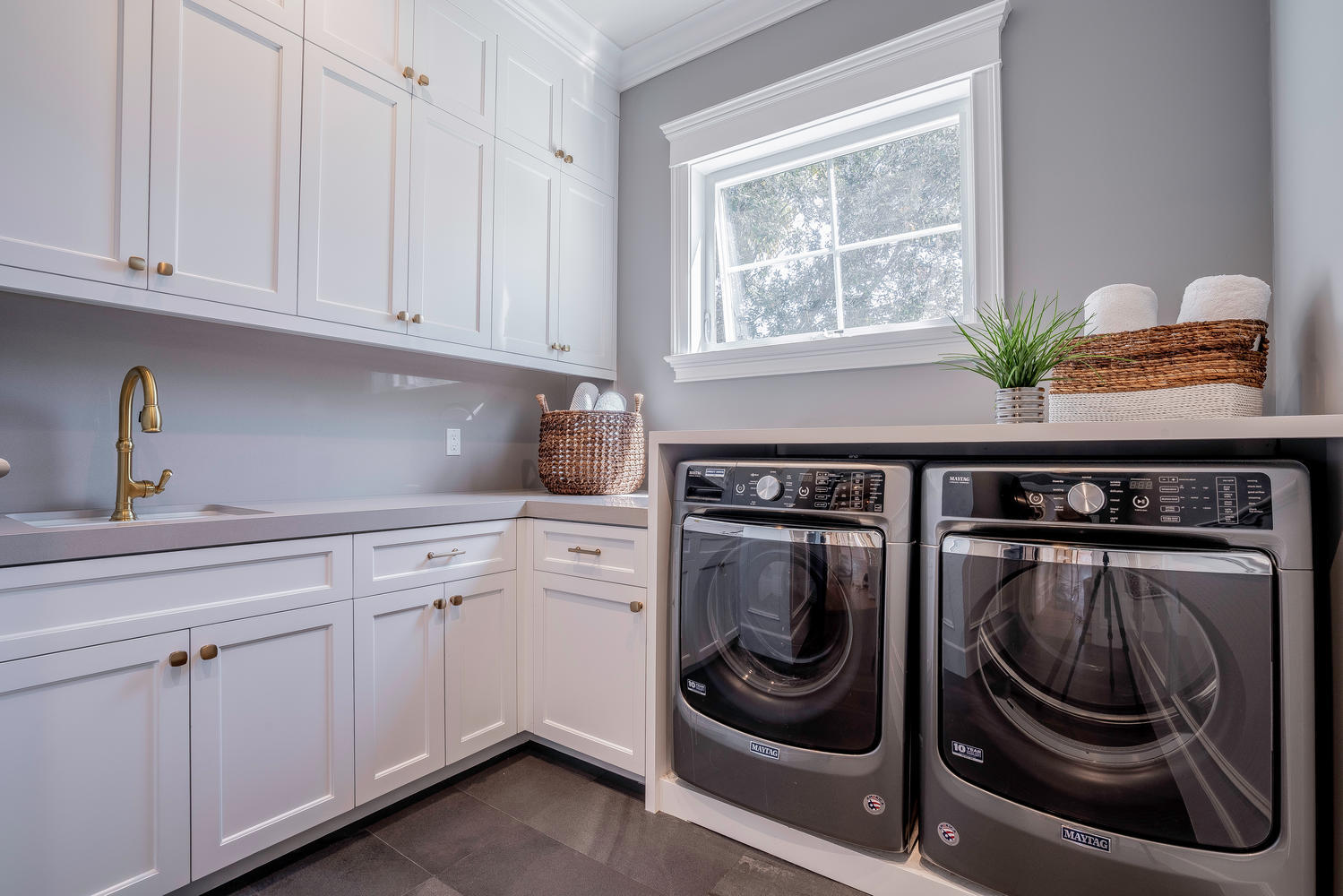 4143 Hayvenhurst Drive Encino, CA 91436 - Photo 50 of 60