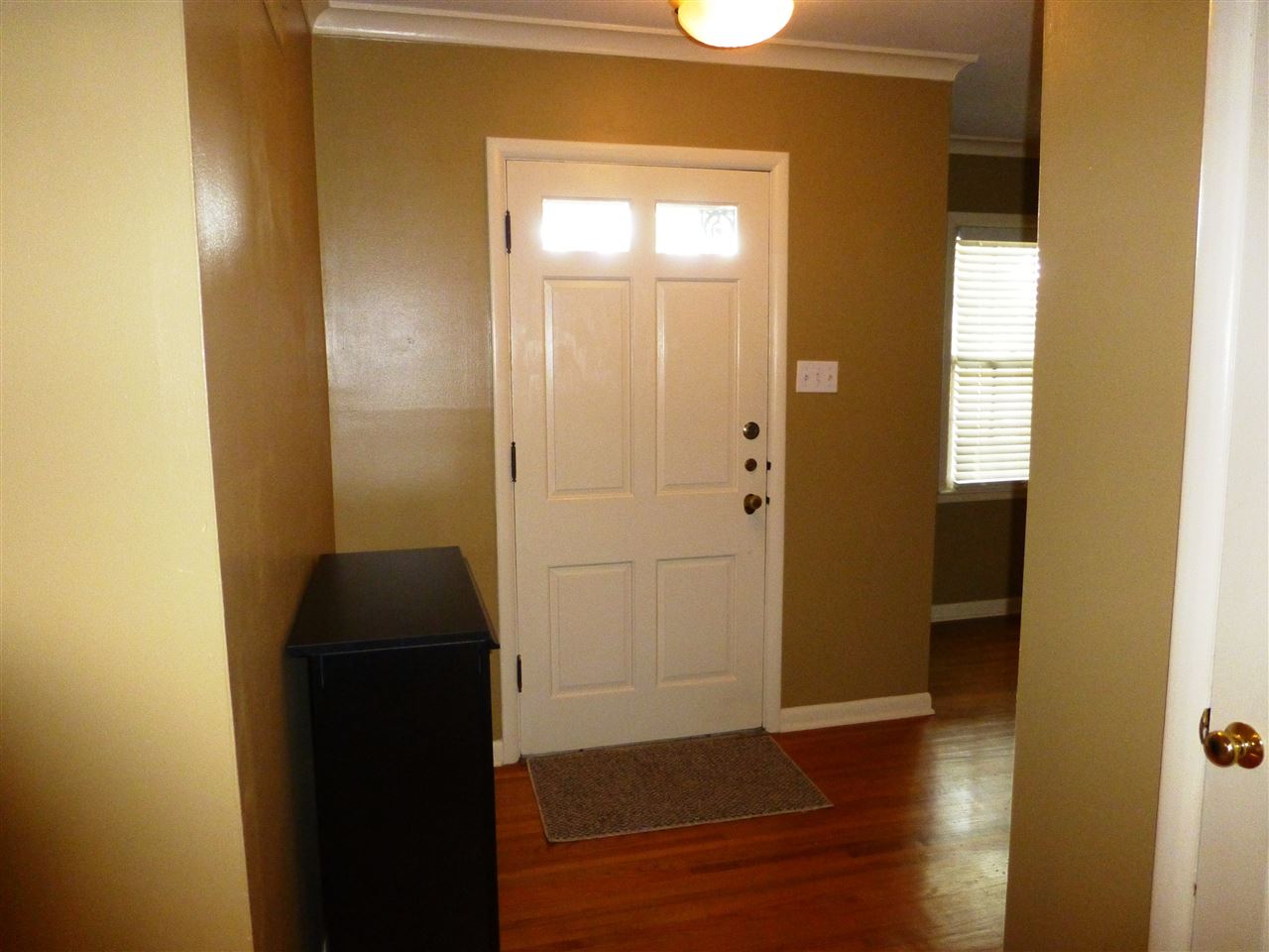 3470 Walnut Grove Road Memphis, TN 38111 - Photo 2 of 25 Separate entry